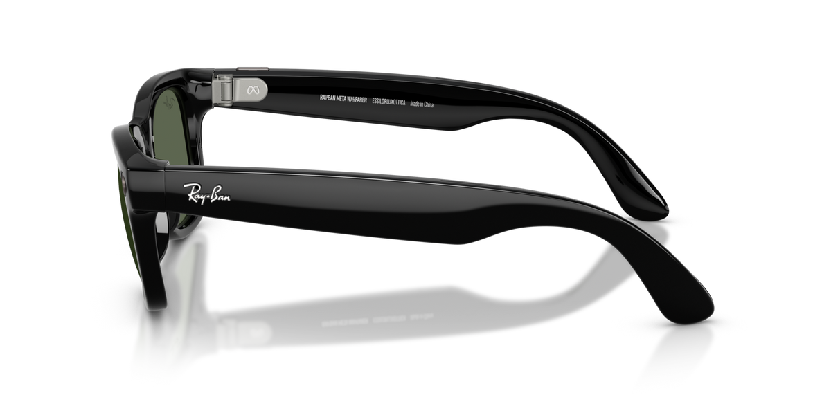Ray-Ban Meta RW4012 601/71 smart sunglasses 50mm side view