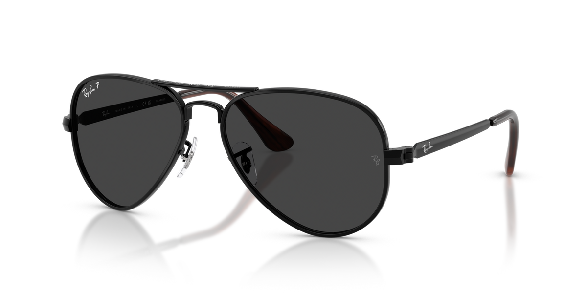 Ray-Ban RB3925 002/48 black sunglasses 58mm angled view