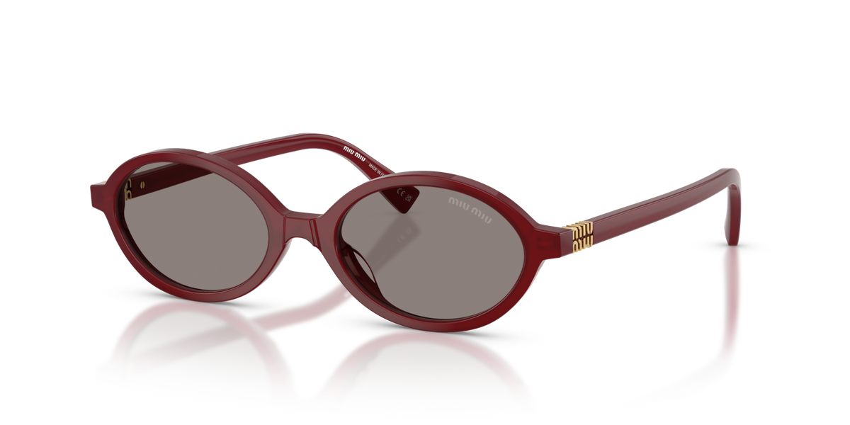 Miu Miu MU04ZS 21I80Q opaline bordeaux sunglasses 50mm angled view