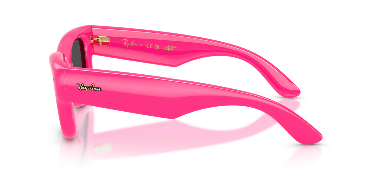 Ray-Ban RB4940 683287 fuchsia sunglasses 50mm side view